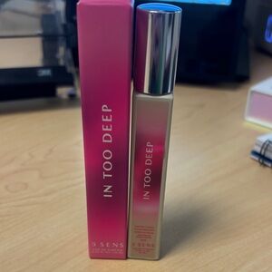 In Too Deep Perfume - Pink 5 sens